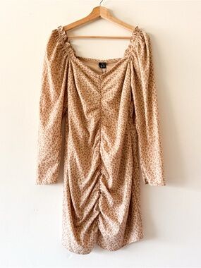 Vero Moda Beige Leopard Ruched Long-Sleeve Dress Size L
